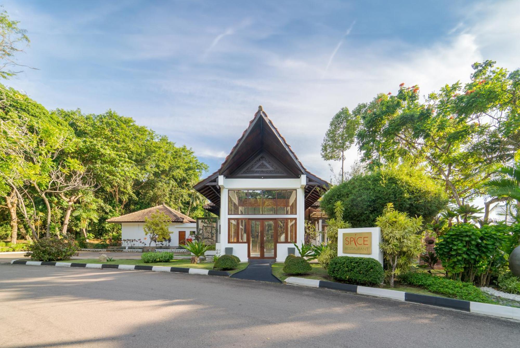 Indra Maya Pool Villas Lagoi Esterno foto