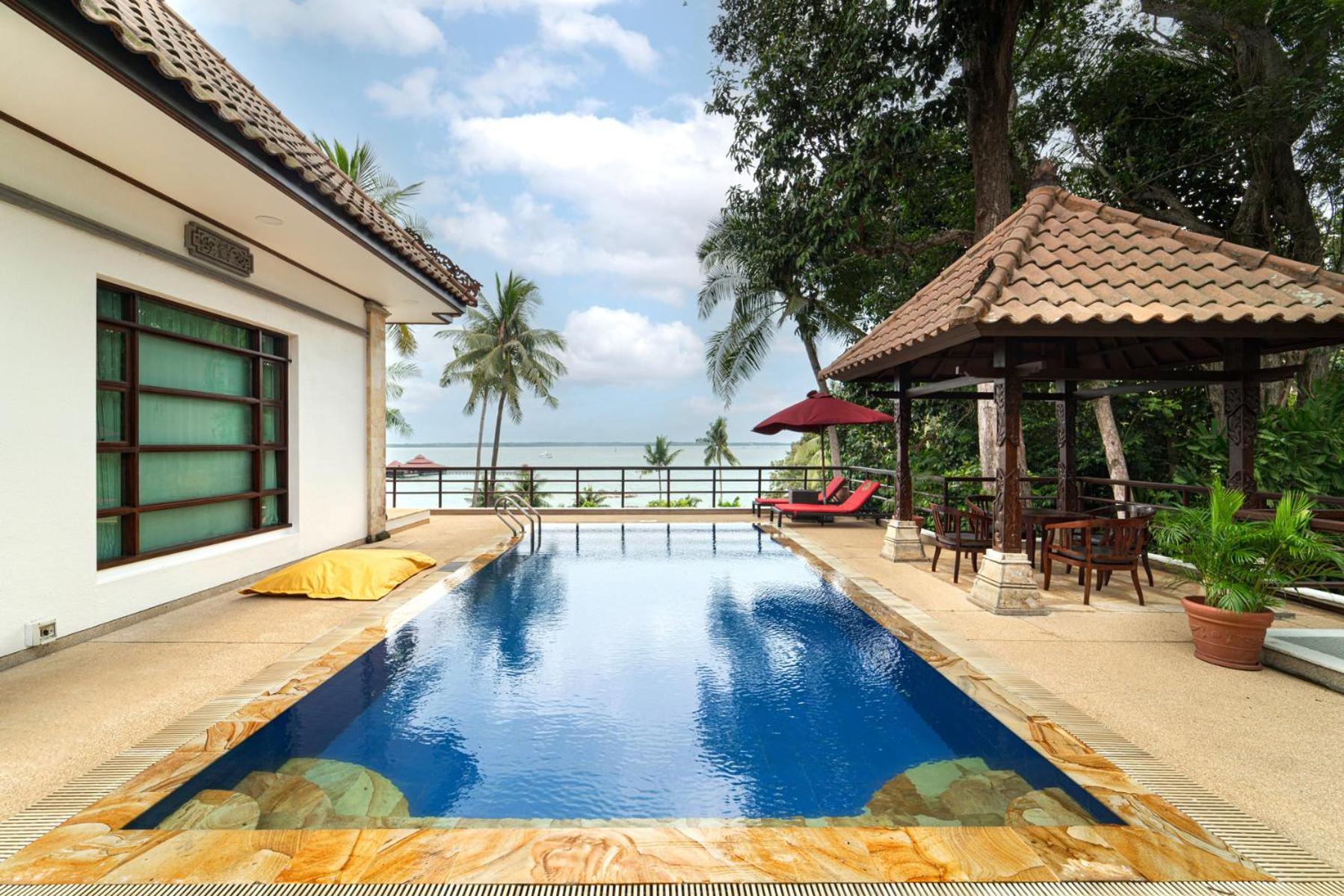 Indra Maya Pool Villas Lagoi Esterno foto